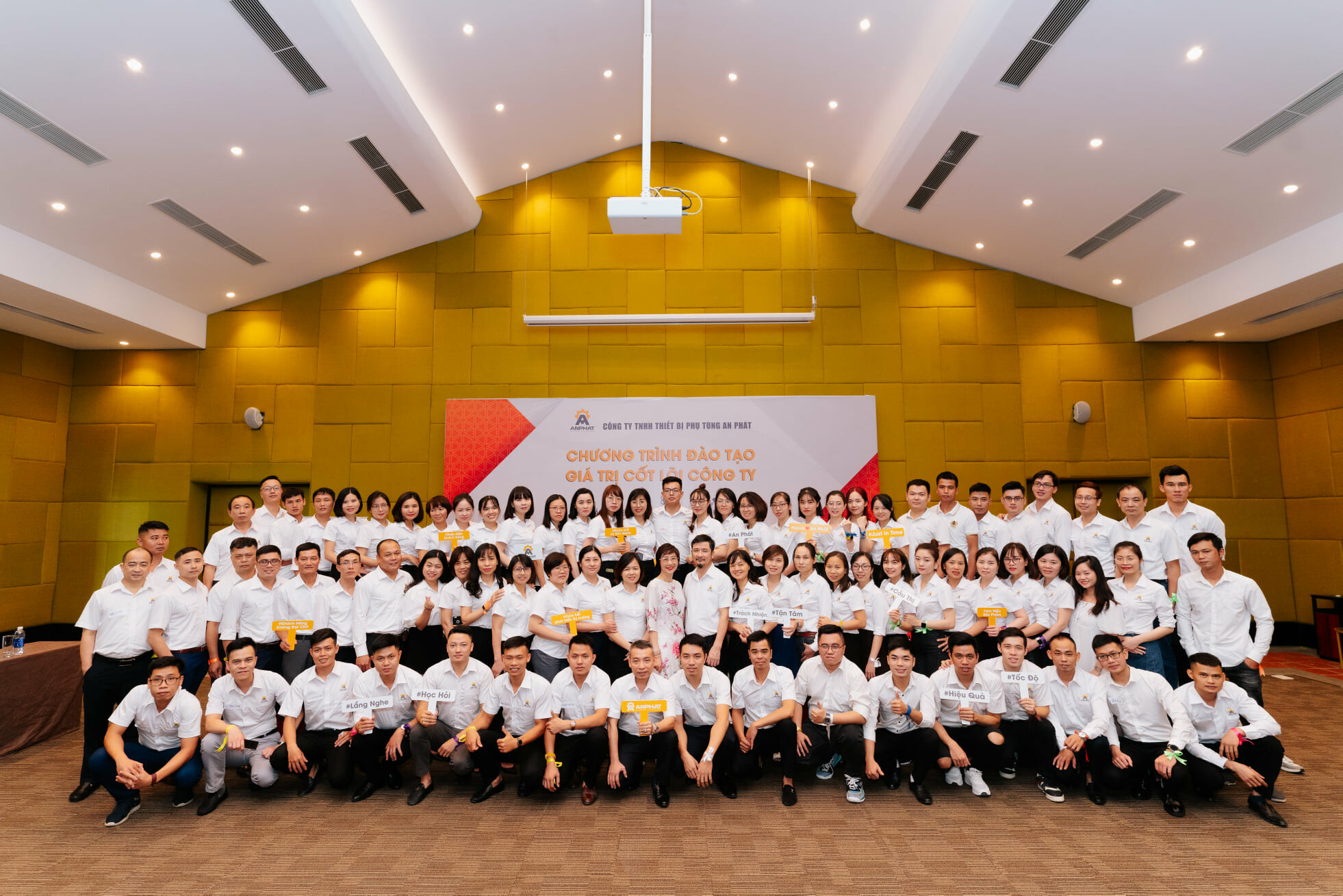 Thiết Bị Phụ Tùng An Phát 9