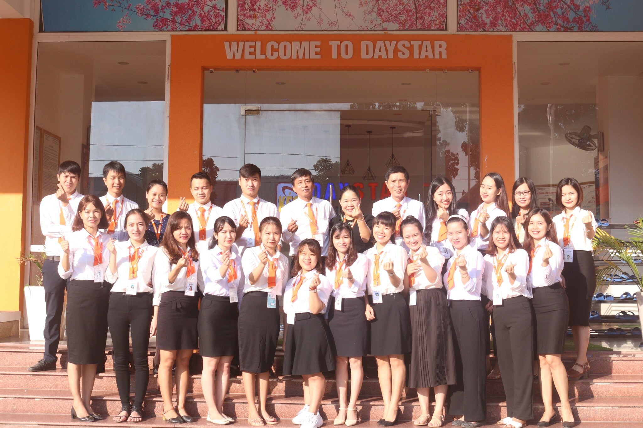 Đầu tư Hợp tác Quốc tế Daystar 6