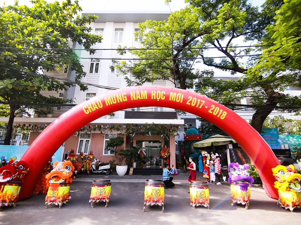 HỆ THỐNG GIÁO DỤC SKYLINE 8