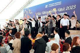 Diamond & Zebra Electric 4