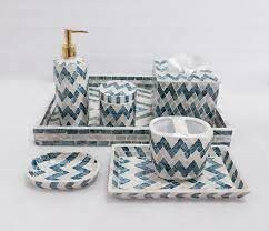 Thế Giới Sơn Mài 3