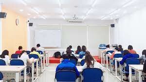 CÔNG TY CỔ PHẦN EDUVATOR - Anh ngữ ZIM 4