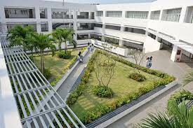 Trường THCS Và THPT Đinh Thiện Lý 3