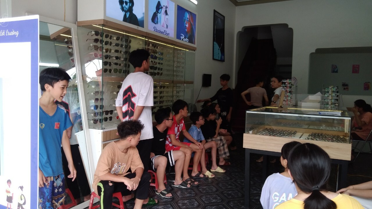 PTM Connections Việt Nam - Thương hiệu Vision Eyecare 5