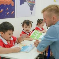 SEC - Sophia English Center 4