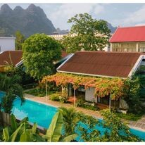 Son Doong Bungalow 9