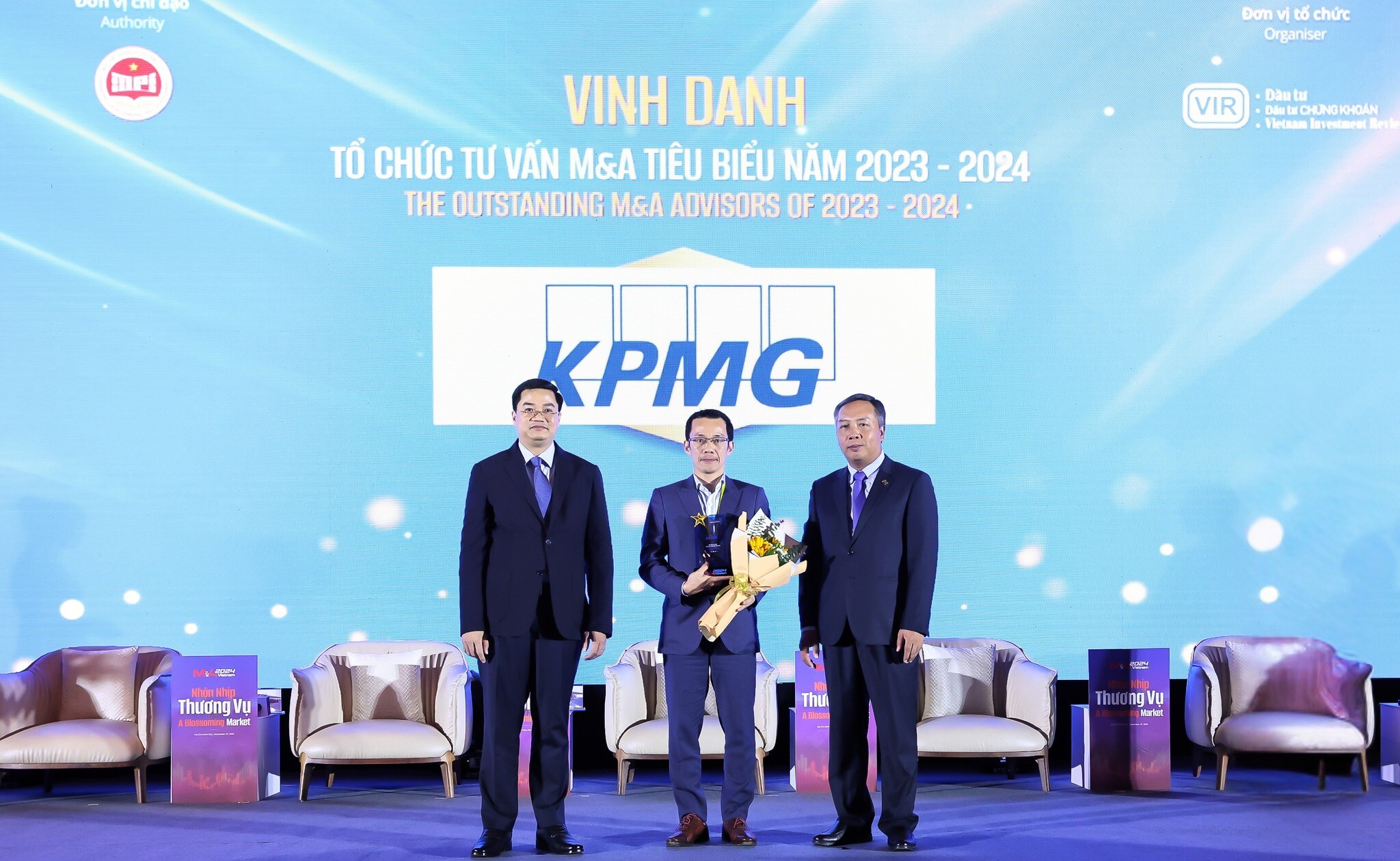 Tập Đoàn Kiểm Toán KPMG 8