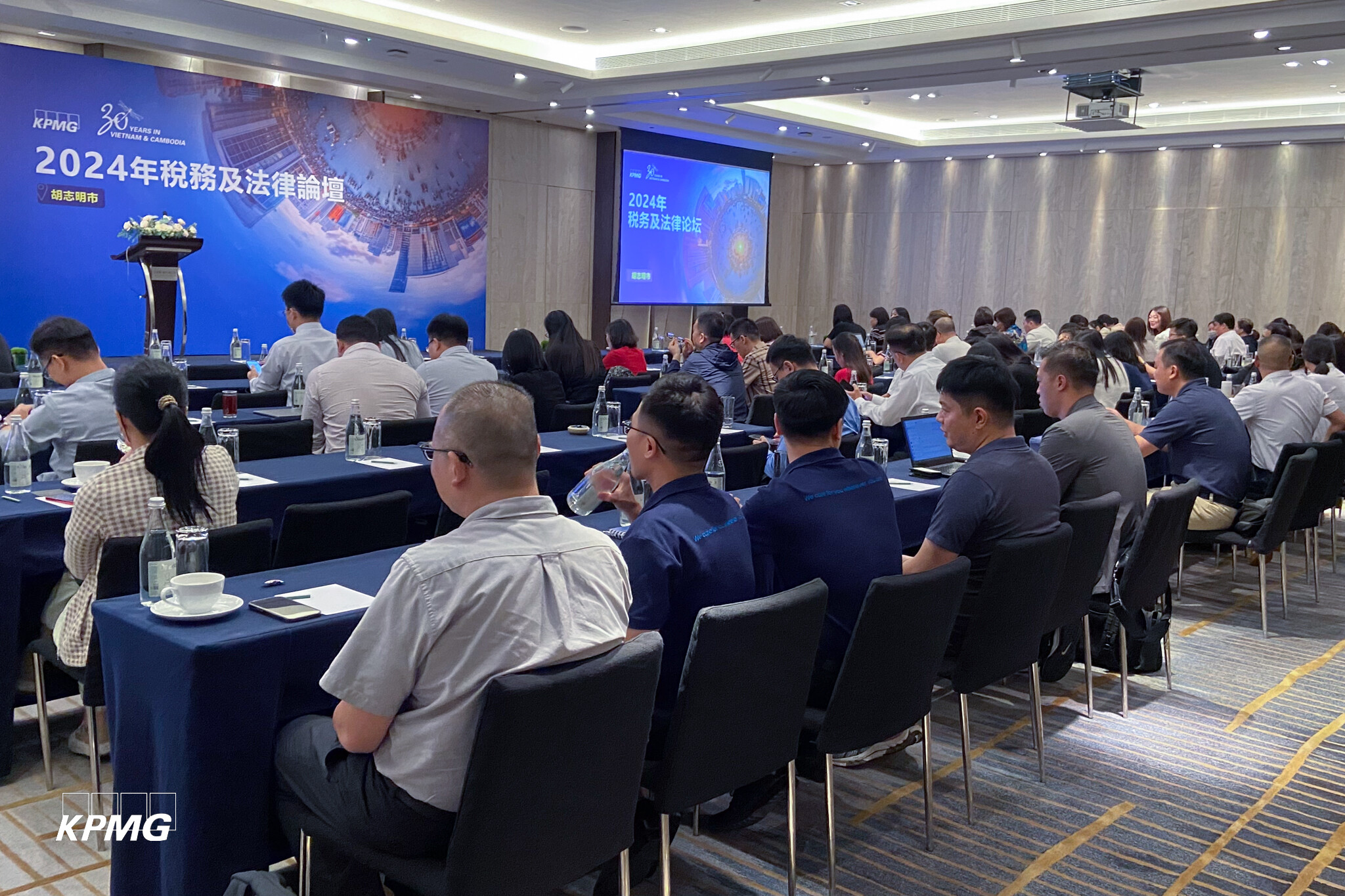 Tập Đoàn Kiểm Toán KPMG 10