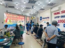 TRUNG TÂM CẤP CỨU DỮ LIỆU 8