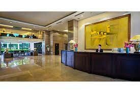 Elegant Suites Westlake 5