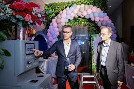 MISTER LOO (VIỆT NAM) 1