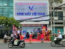 KÍNH MẮT VIỆT NAM 7