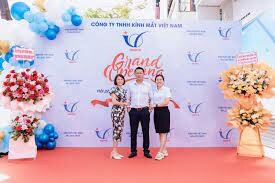 KÍNH MẮT VIỆT NAM 2