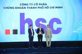 Chứng khoán Thành phố Hồ Chí Minh - HSC 17