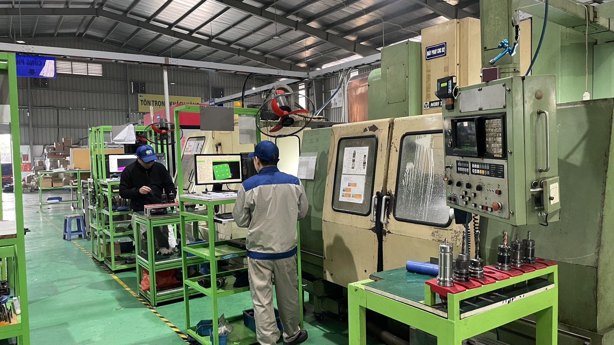 CƠ KHÍ CHÍNH XÁC PHI ĐOÀN 6