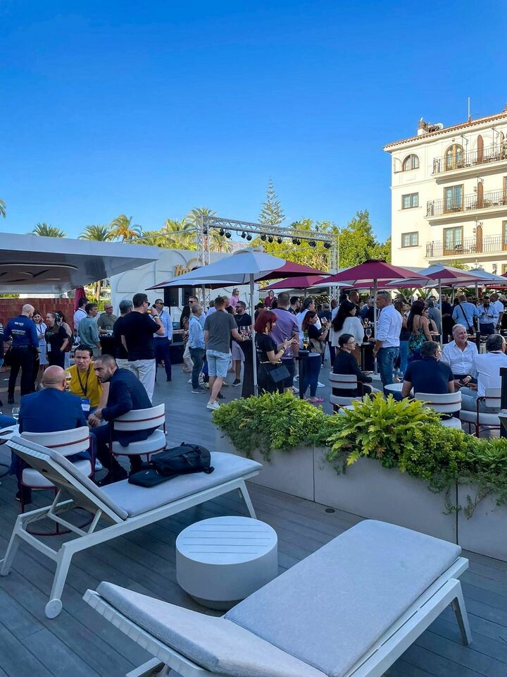 ADSTART MEDIA VIETNAM 9