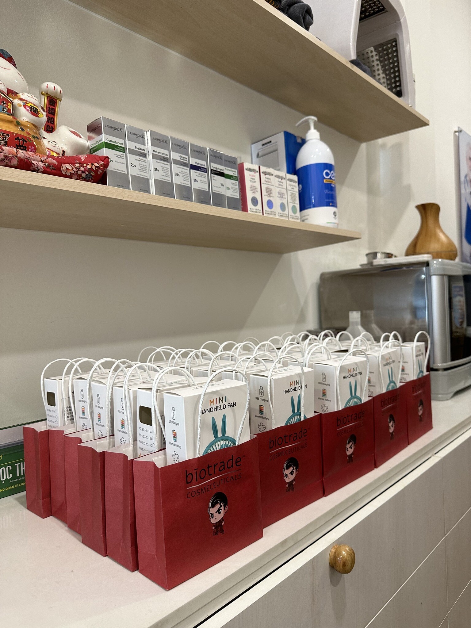 DƯỢC MỸ PHẨM NEW ERA 3