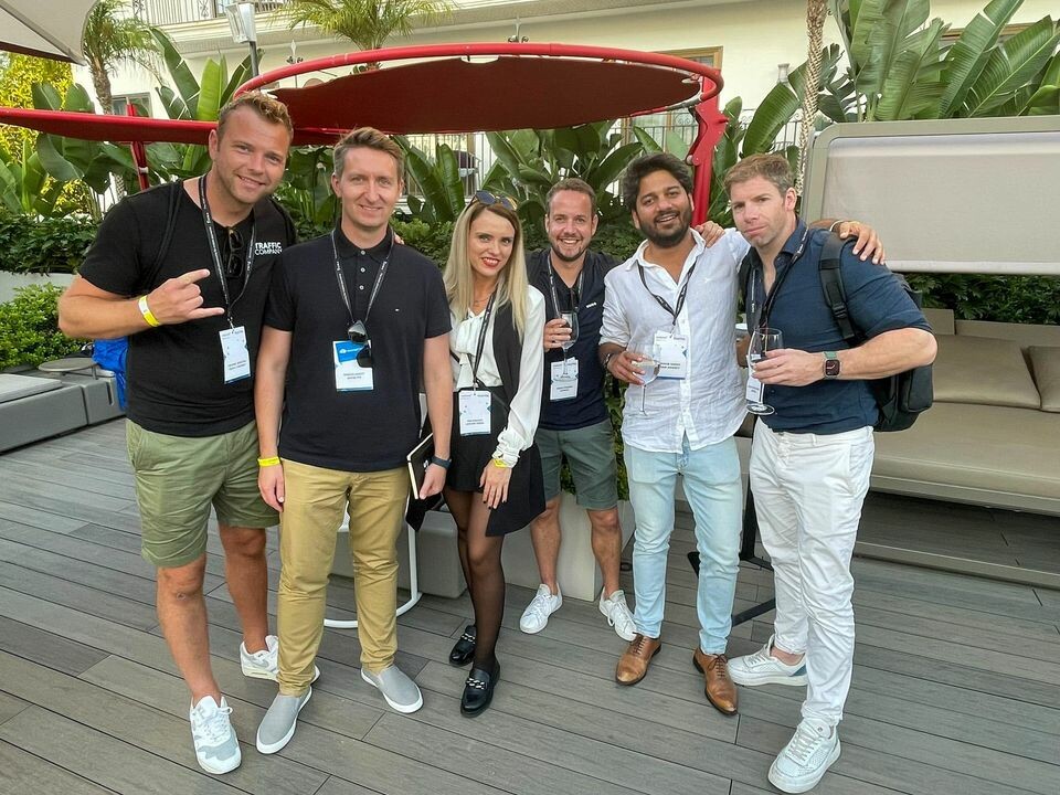 ADSTART MEDIA VIETNAM 10