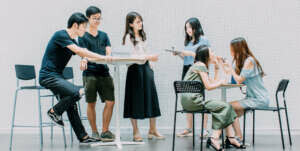 CÔNG TY TRUYỀN THÔNG VÀ GIÁO DỤC LYON 2