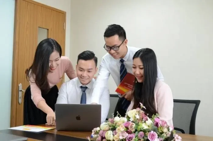 TRUYỀN THÔNG THIÊN HY LONG VIỆT NAM(CHICILON MEDIA) 6