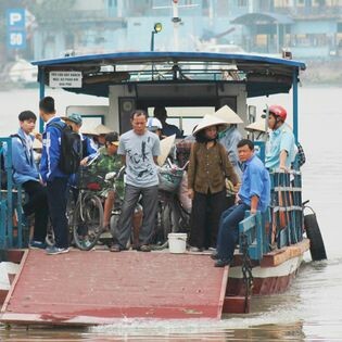 Công ty CP Én Vàng Quốc Tế 8