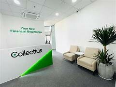 COLLECTIUS 9