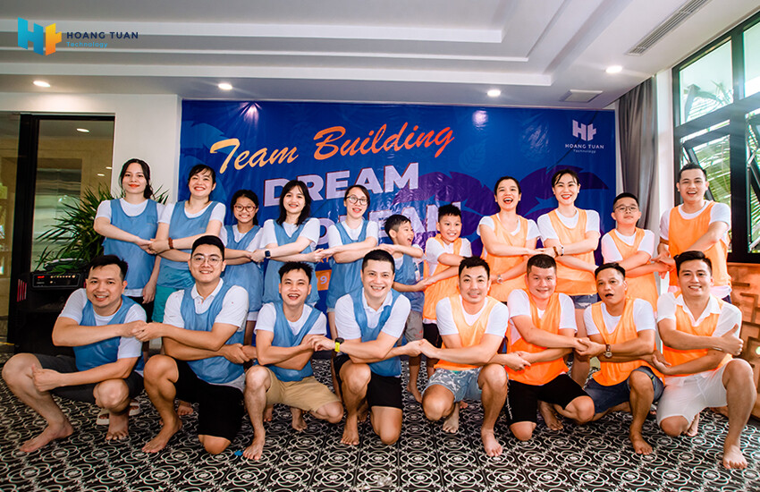 PHÁT TRIỂN CÔNG NGHỆ VÀ TRUYỀN THÔNG HOÀNG TUẤN 3