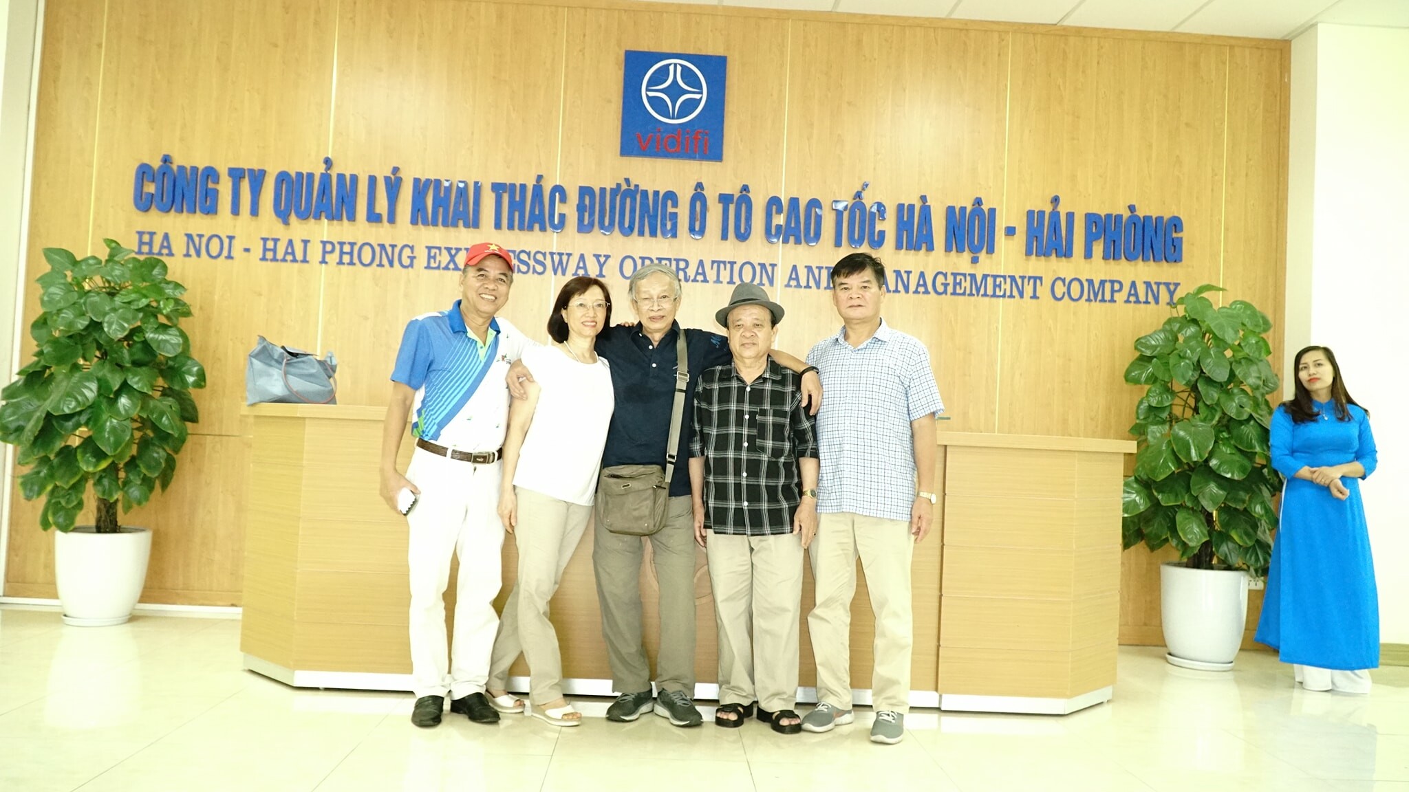 Phát Triển Hạ Tầng Và Đầu Tư Tài Chính Việt Nam - Vidifi 1