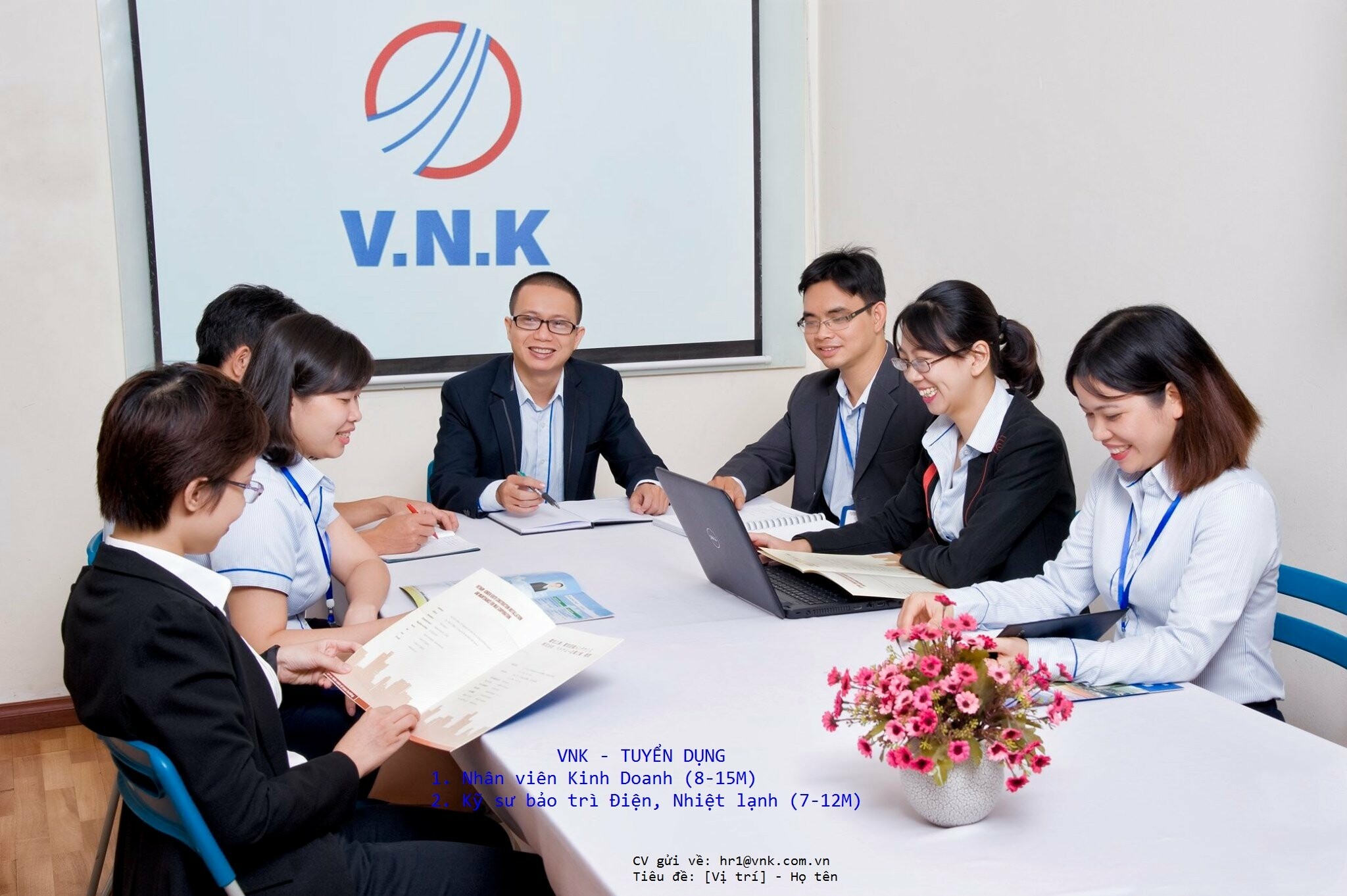 Tư vấn đào tạo và hỗ trợ việc làm VNK 2