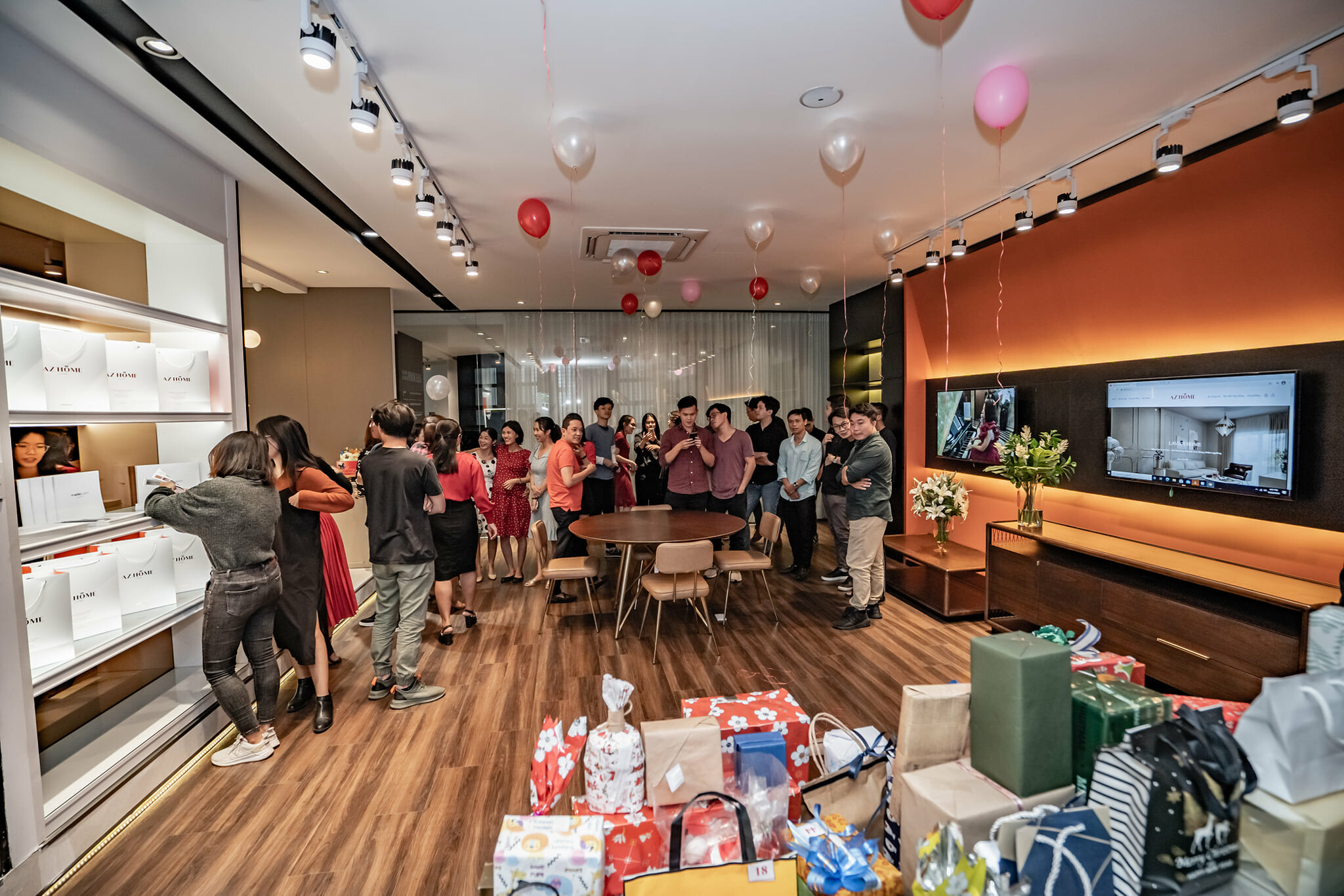 Bất động sản A&Z 8