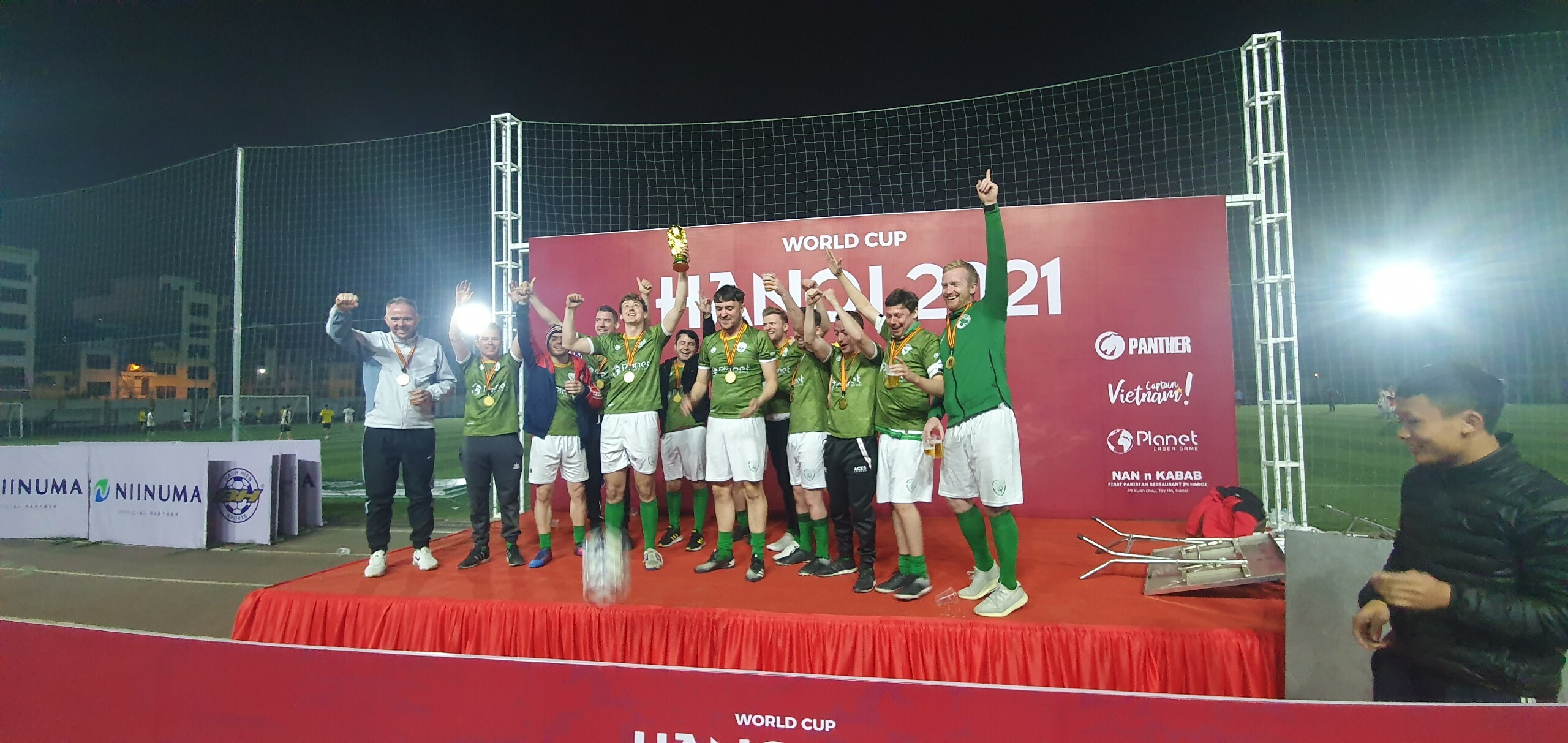 Xây Dựng Thế Giới Thể Thao 10