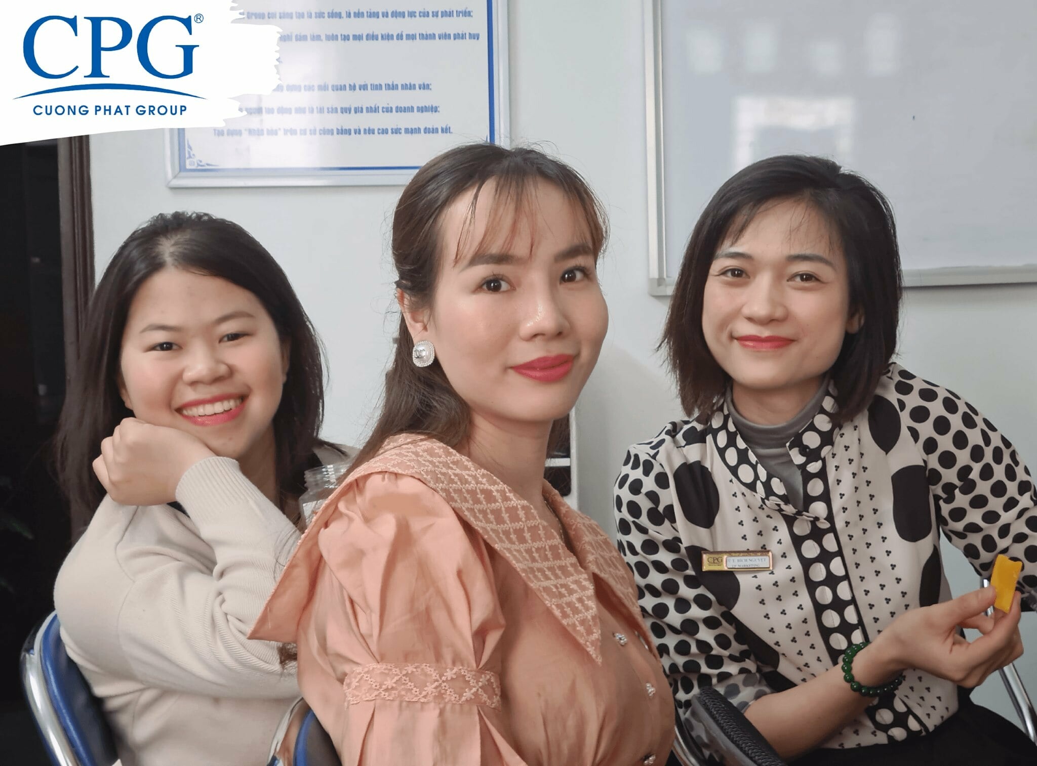 CƯỜNG PHÁT GROUP 9