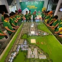 Tập Đoàn Địa Ốc Hoàng Việt - Hoàng Việt Group 9