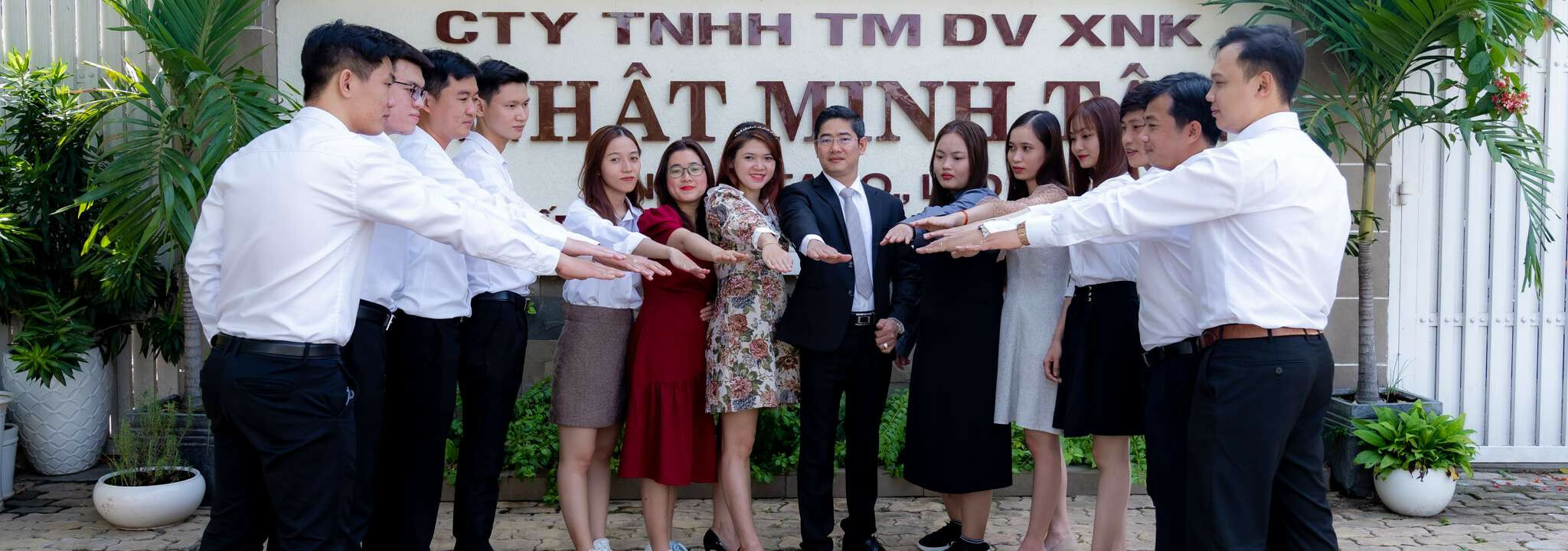 THƯƠNG MẠI DỊCH VỤ XUẤT NHẬP KHẨU NHẬT MINH TÂN 3