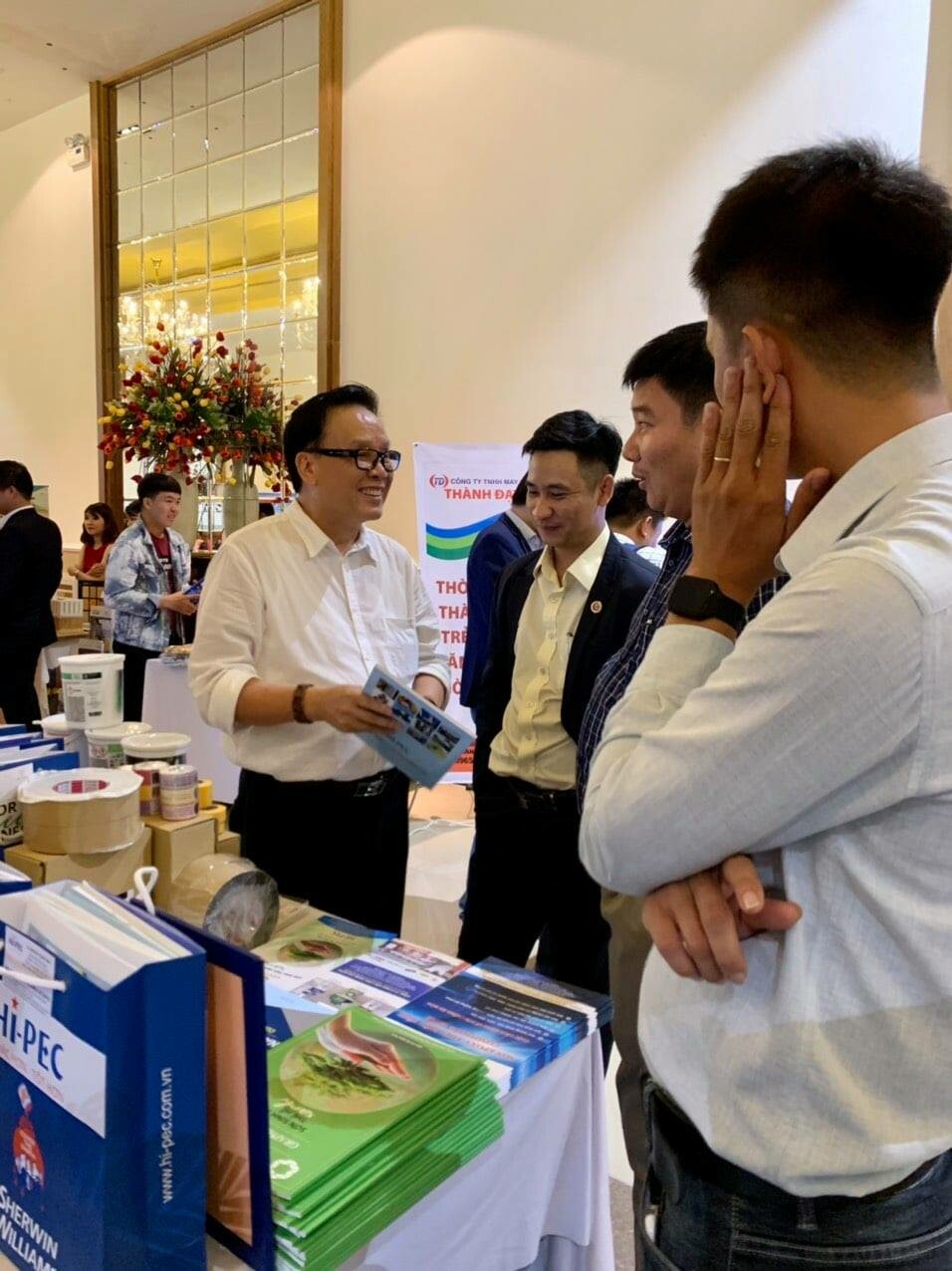 HÓA DẦU CÔNG NGHỆ CAO HI-PEC 1