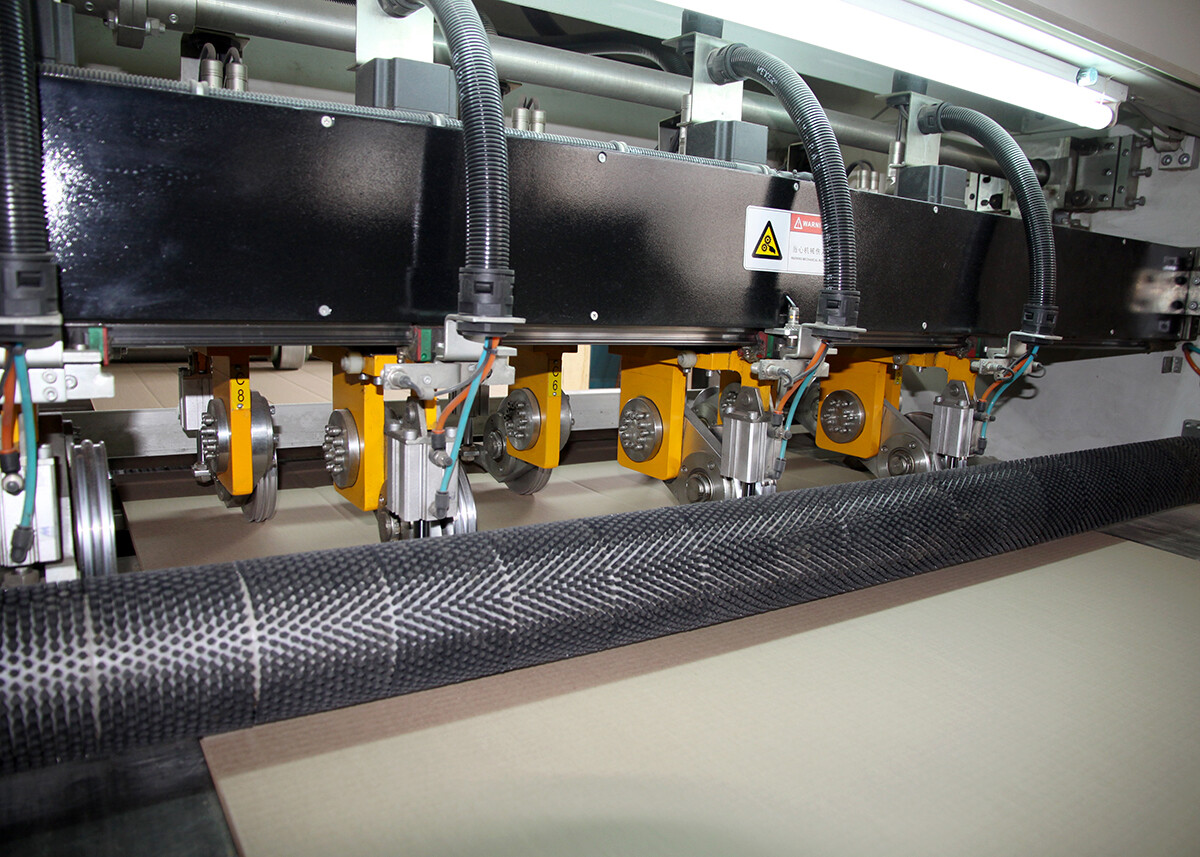 Bao Bì Thương Mại Hùng Phát Hưng 2