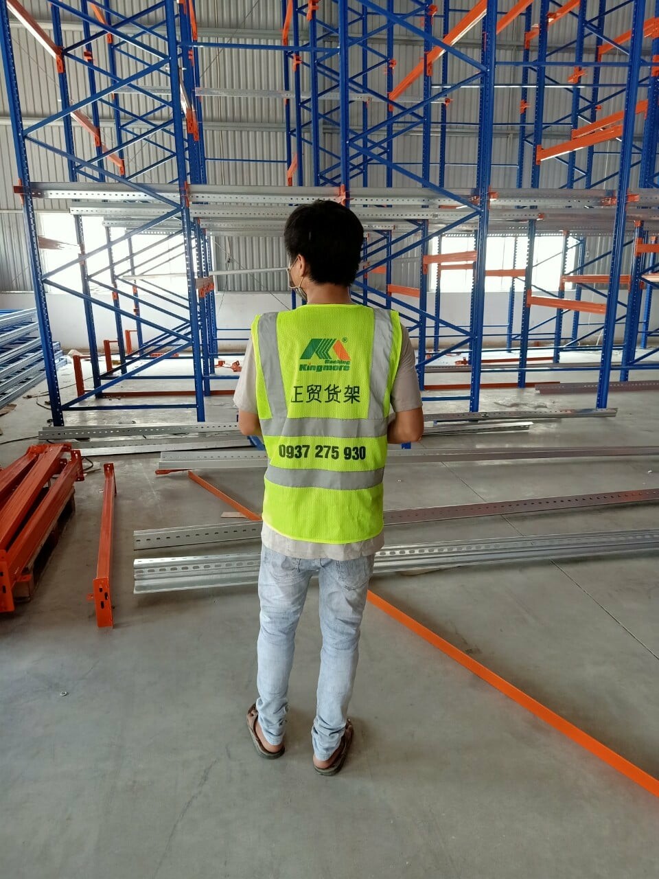 KINGMORE RACKING VN 8