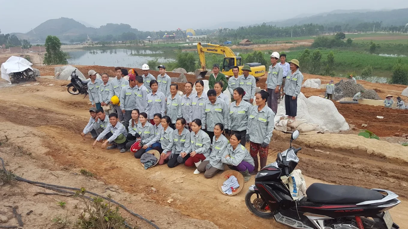 ĐIÊU KHẮC VÀ CẢNH QUAN MÔI TRƯỜNG XANH 1