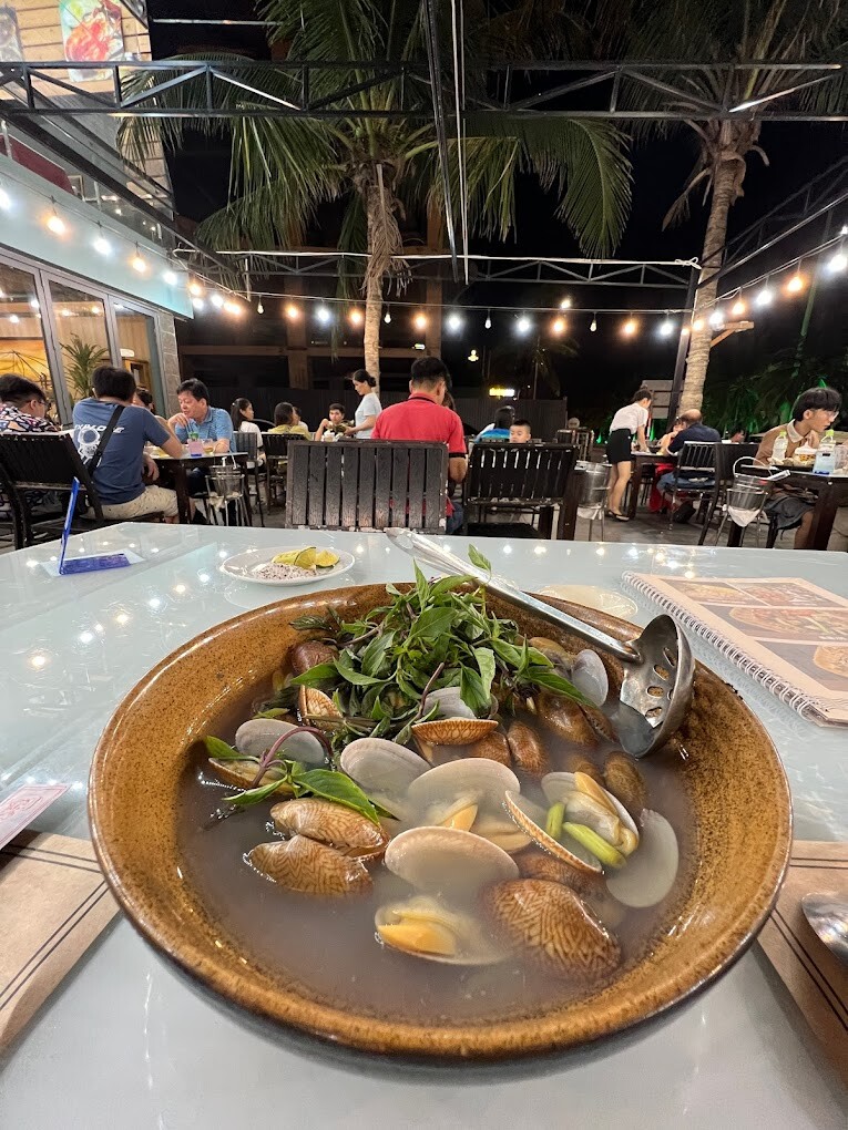 Nhà Hàng Hải Sản Làng Cá 2