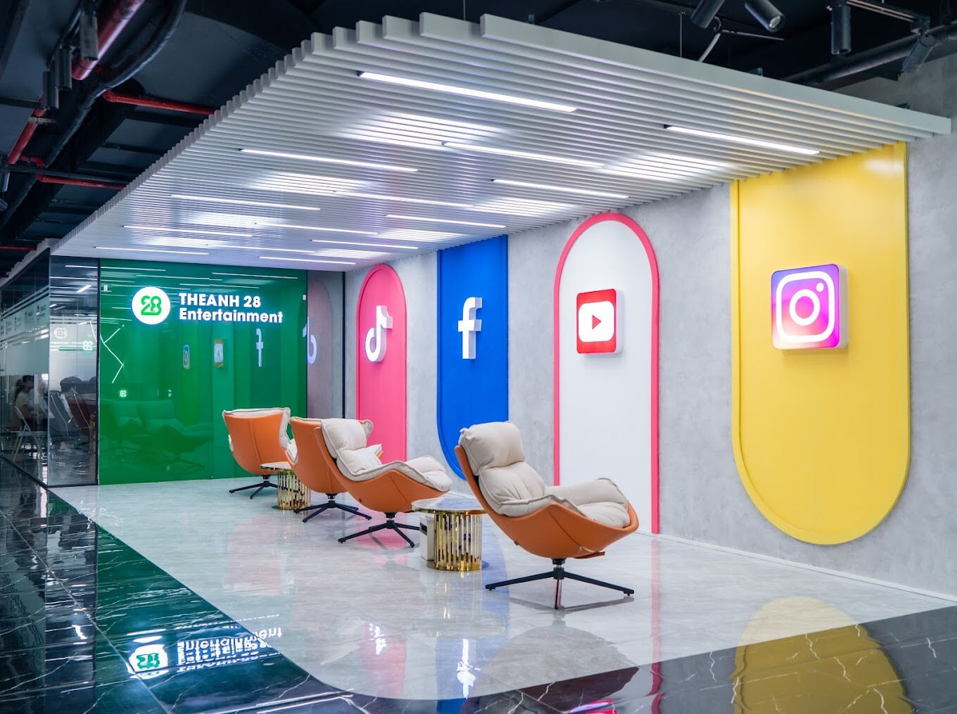 Kênh 28 Entertainment 4