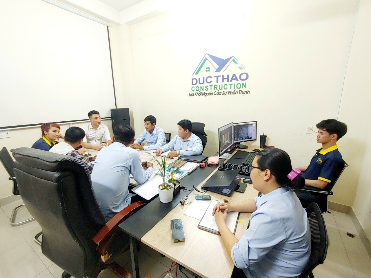 Thiết Kế Và Xây Dựng Đức Thảo 1