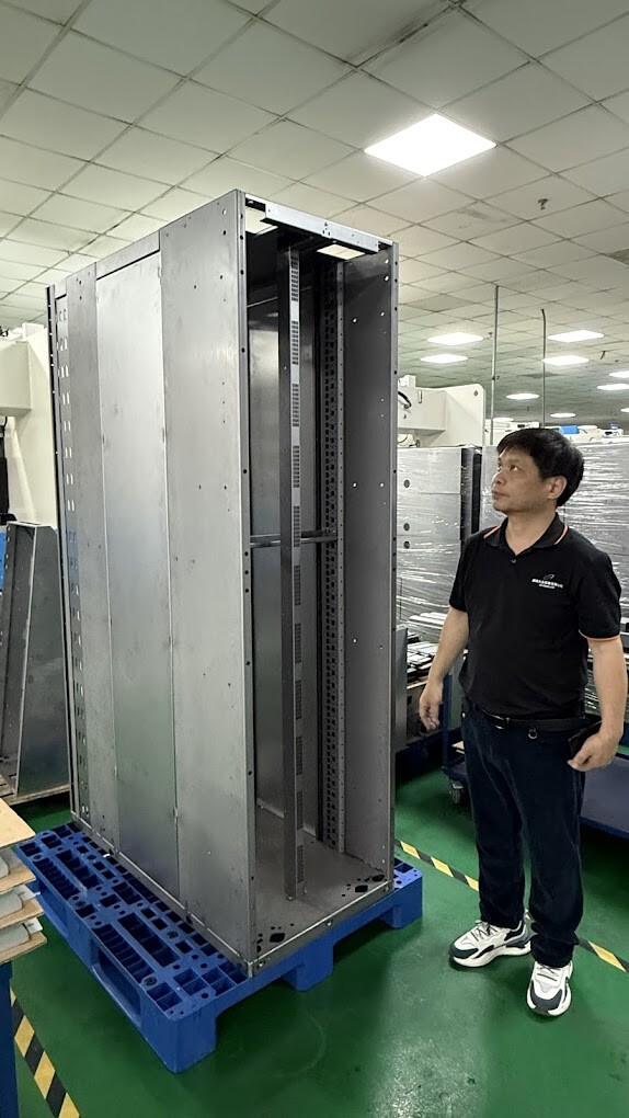 SẢN XUẤT CỬA TA YONG 2