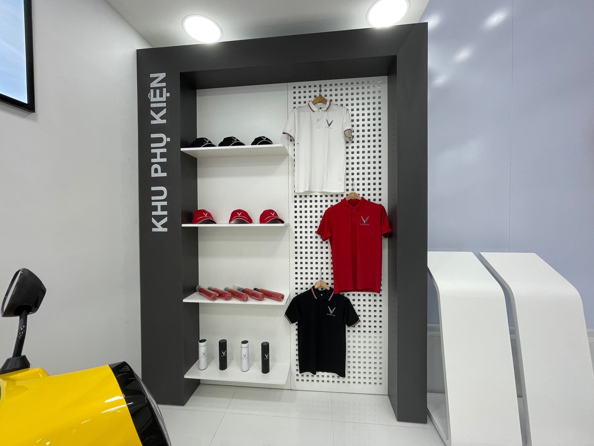 Thương Mại Quang Phương 11