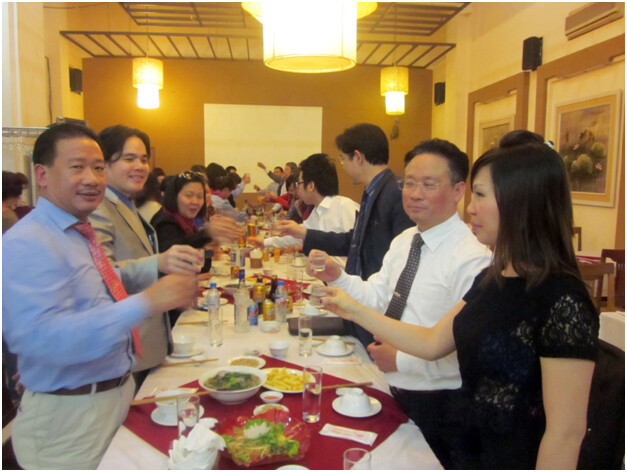 Thủ Công Mỹ Nghệ Hoa Lư 4