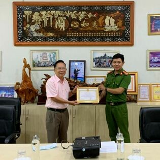 Hồng Đào Chu Lai 5