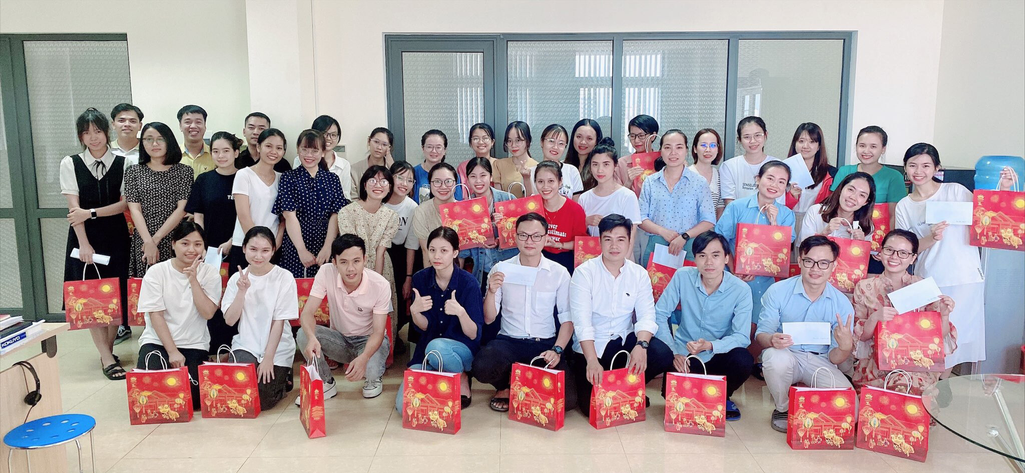 STRAIGHT VIỆT NAM 1