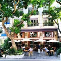 Khách sạn Conifer 8