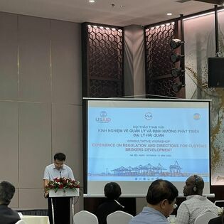 Vinh Vân Minh Vân 7