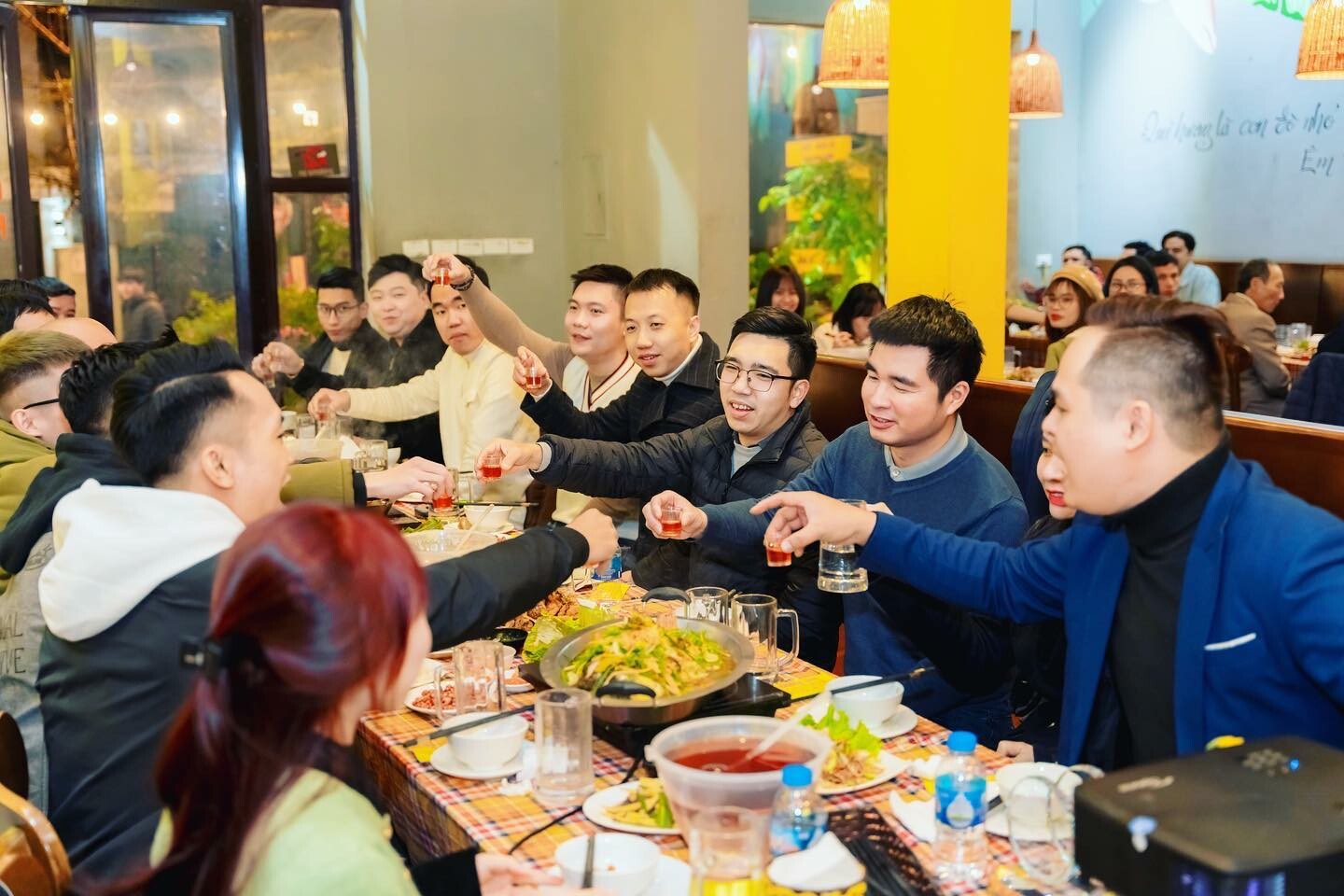 Thương Mại Và Dịch Vụ Tuhu 11