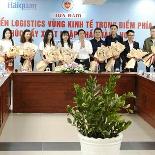 Công Ty  PTP Logistics 2